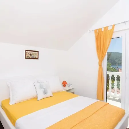 Guest house Bijela